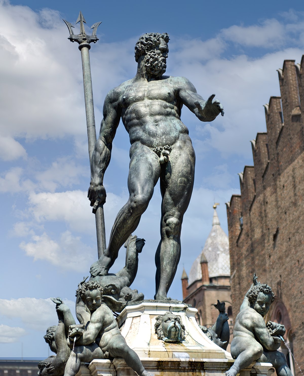 La statua del Nettuno di Bologna